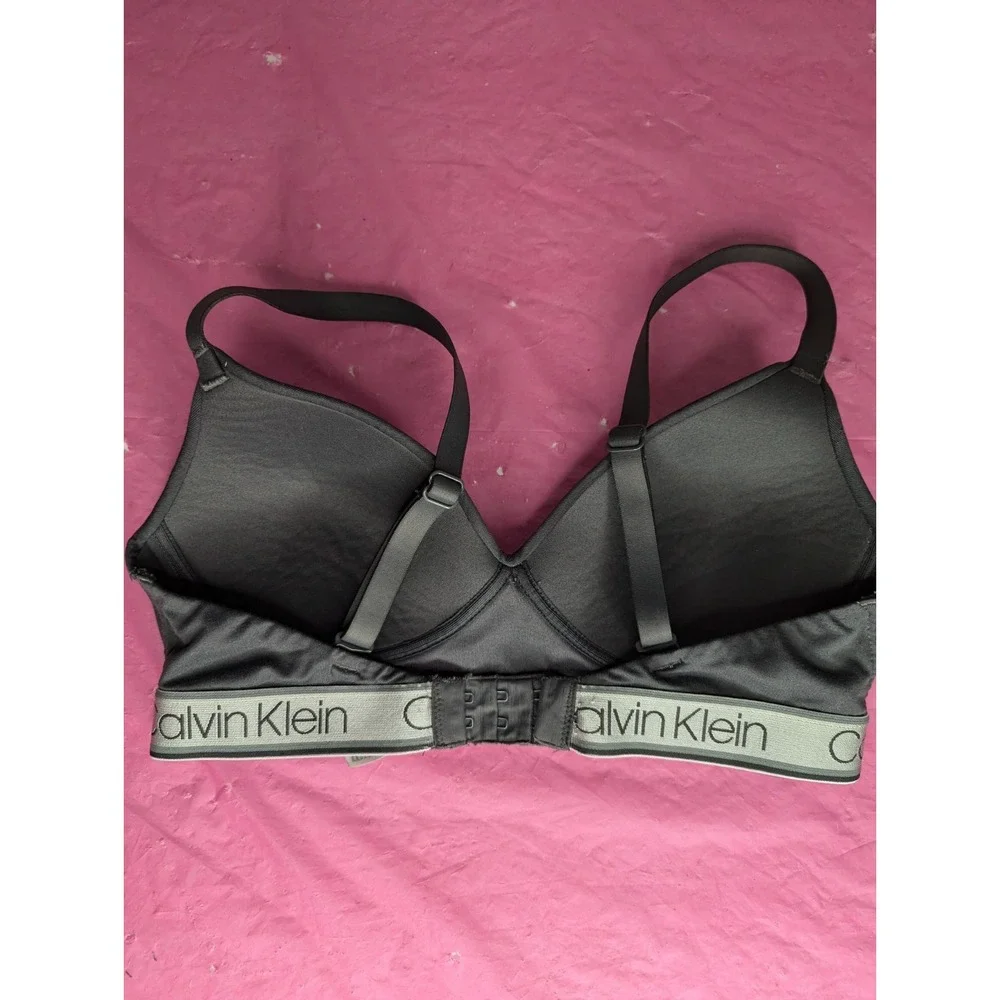 Calvin Klein S gray grey bra no wires wireless light padding‎